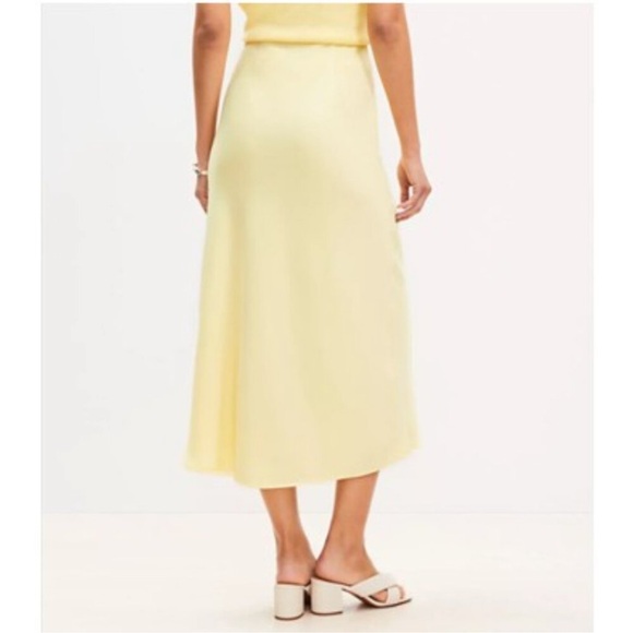 Loft Butter Yellow Satin Bias Midi Skirt LP- New without tags - Picture 2 of 8